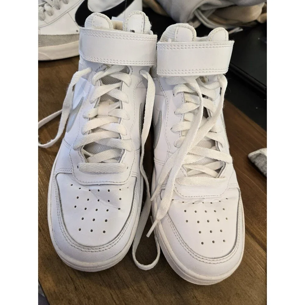 Unisex Kid's Nike Court Borough Mid 2 White/Gray Size 6Y